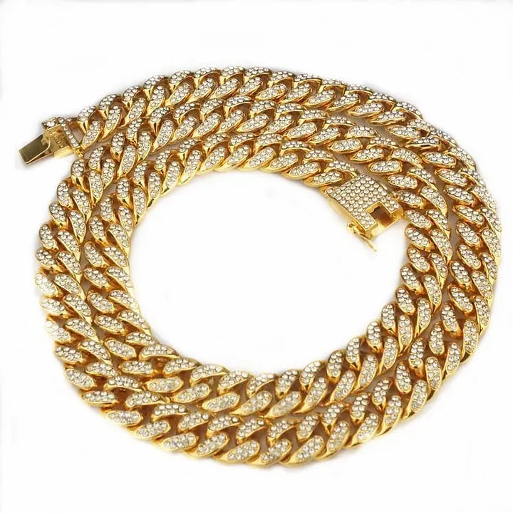 COLLAR PARA MASCOTA TIPO CUBAN LINK ICED OUT – ACABADO DORADO